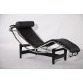 Replika Kursi Kulit Le Corbusier LC4 Chaise