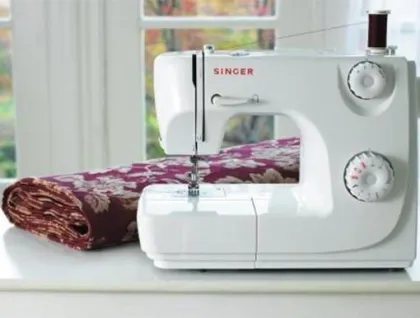 SINGER 8280 Electronic Multi-Function Sewing Machine
