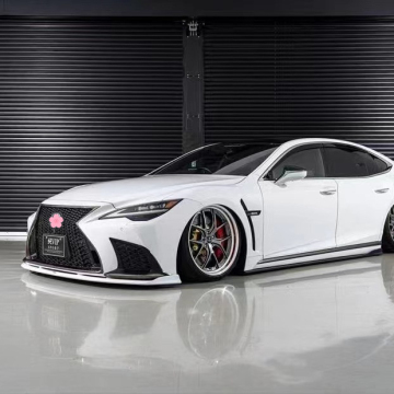 High Quality Carbon Fiber Body Kit for Lexus LS350H LS500H - Front Shovel, Rear Diffuser, Spoiler