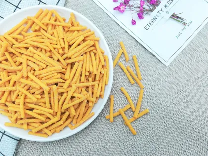 Prawn flavored crispy snacks food puffed food