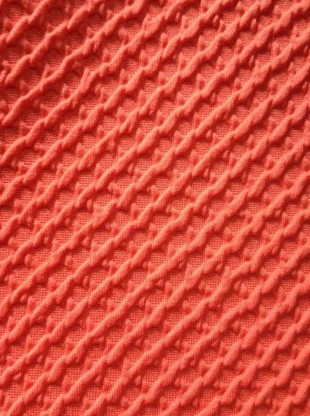 thick air layer jacquard knit fabric