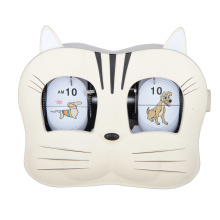 Reloj de escritorio Flip Metal con cara de gato