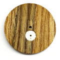 Dial de reloj de madera natural con un subdial