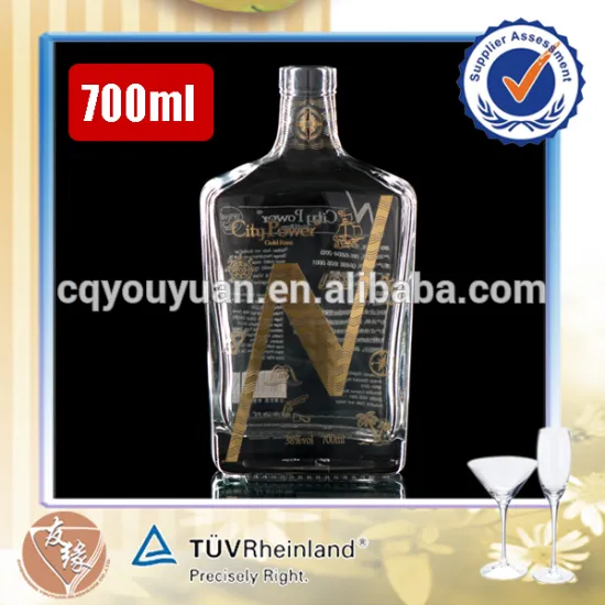 Bulk square shape cork top liquor packaging 700ml glass bottle China supplier