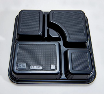 Disposable bento boxes for fast food restaurants