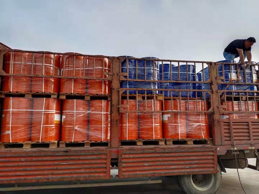 loading heat transfer fluid 55 pallet package