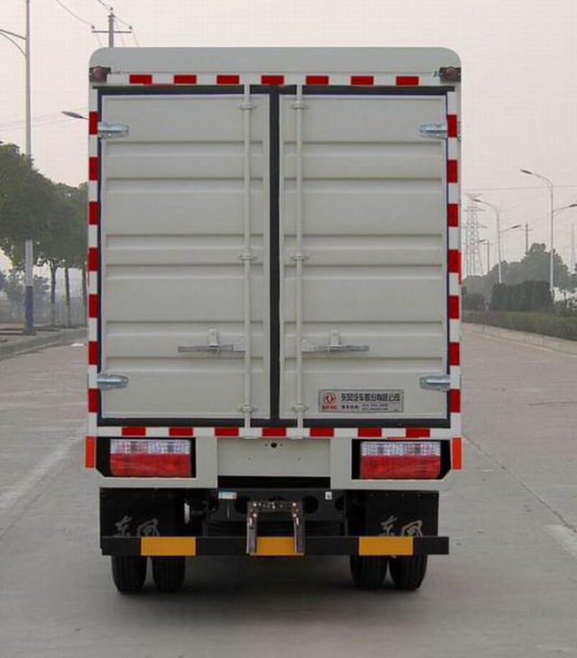 DFAC Duolika Box / Stake Transport Truck