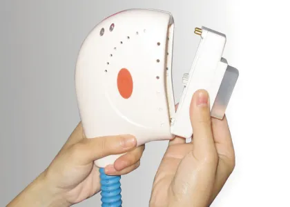 Mini Portable Hair Removal Ptf Laser Ipl Rf Machine For Acne Clearance