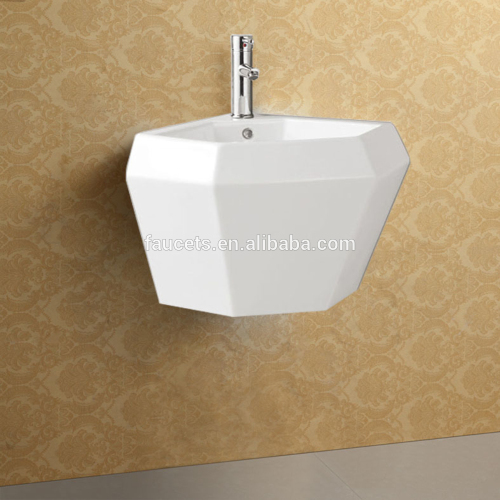 China Wall Mounted Ceramic White Glazed Bathroom Sinks