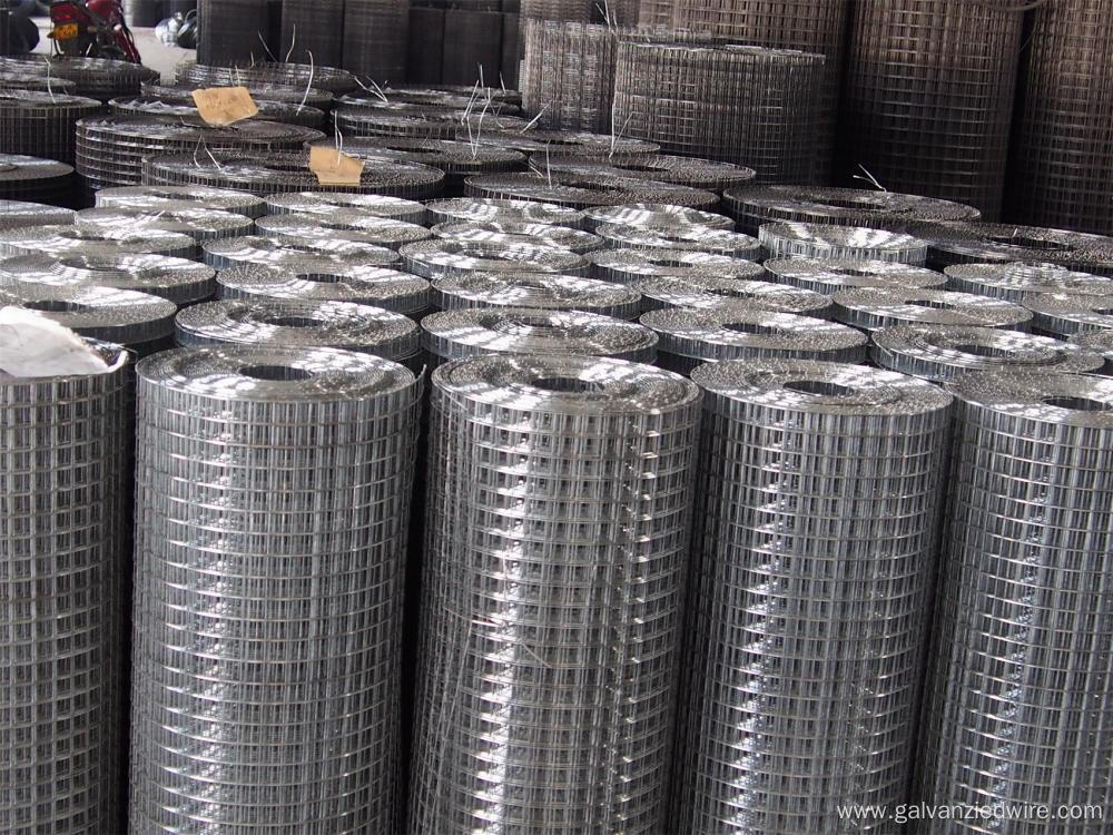 Welded wire mesh used in agriculture