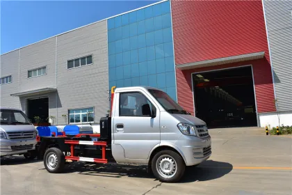 Factory Sale New DFAC 3cbm local waste truck