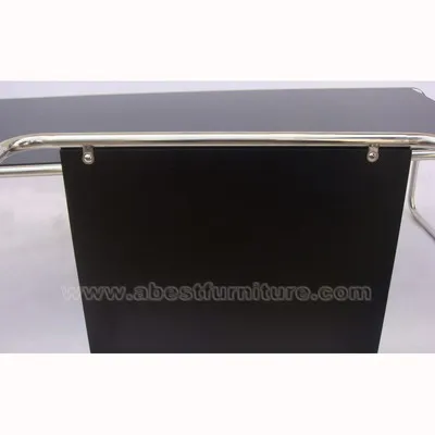 Marcel Breuer Laccio Table