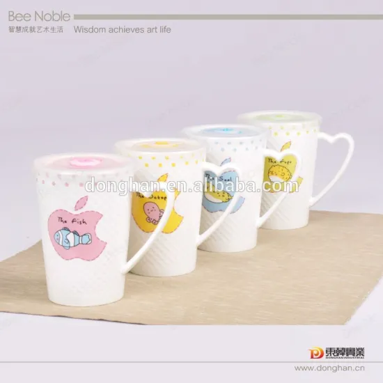 Fashion design coffee cup with lid