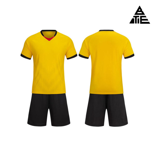 Nuevo kit de entrenamiento de fútbol para adultos.