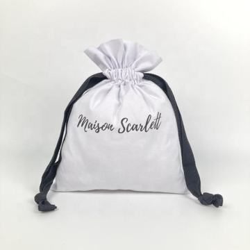 Bolsa de presente de cordão branco