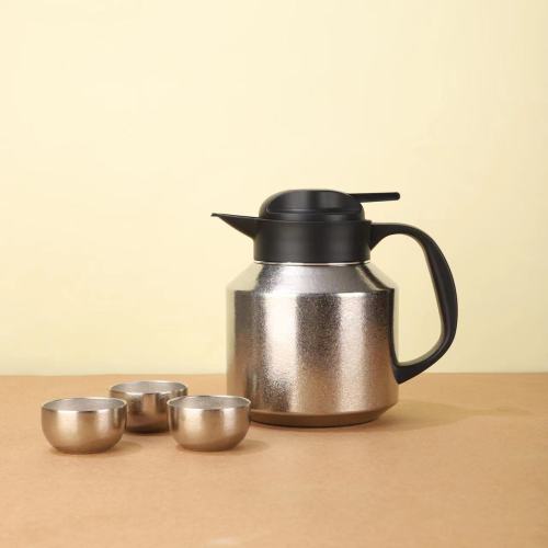 Прафесійны тытанавы гарбаты з гарбатай