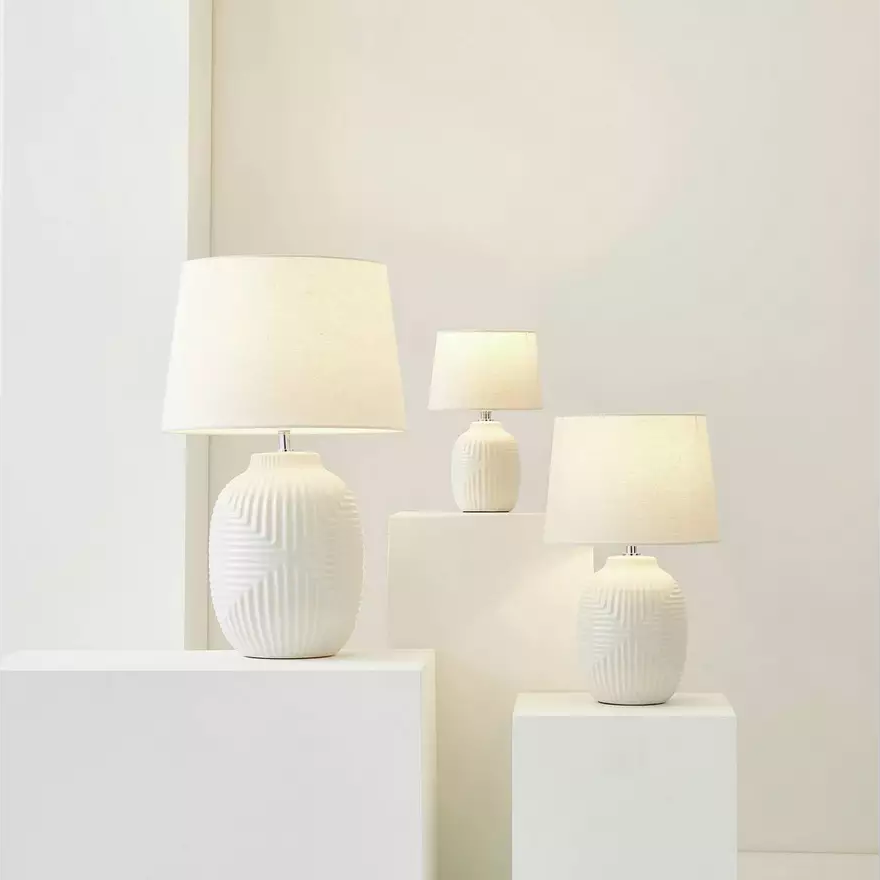 Harrison Ceramic LED Medium Geometric Ribbed Gloss Table Lamp- White (4)