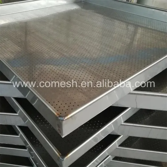 Metal perforated food baking tray