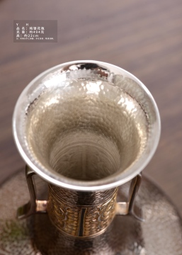 Elegant Double Ear Hammer Vase in Sterling Silver