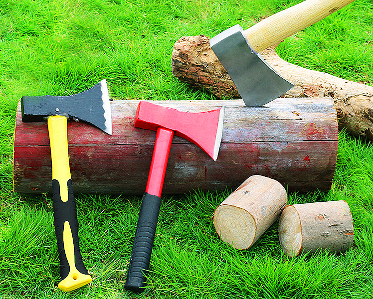 Factory Outlet Handmade Wooden Forged Handle Outdoor Hunting Survival Fixed Blade Camping Axe with Rope