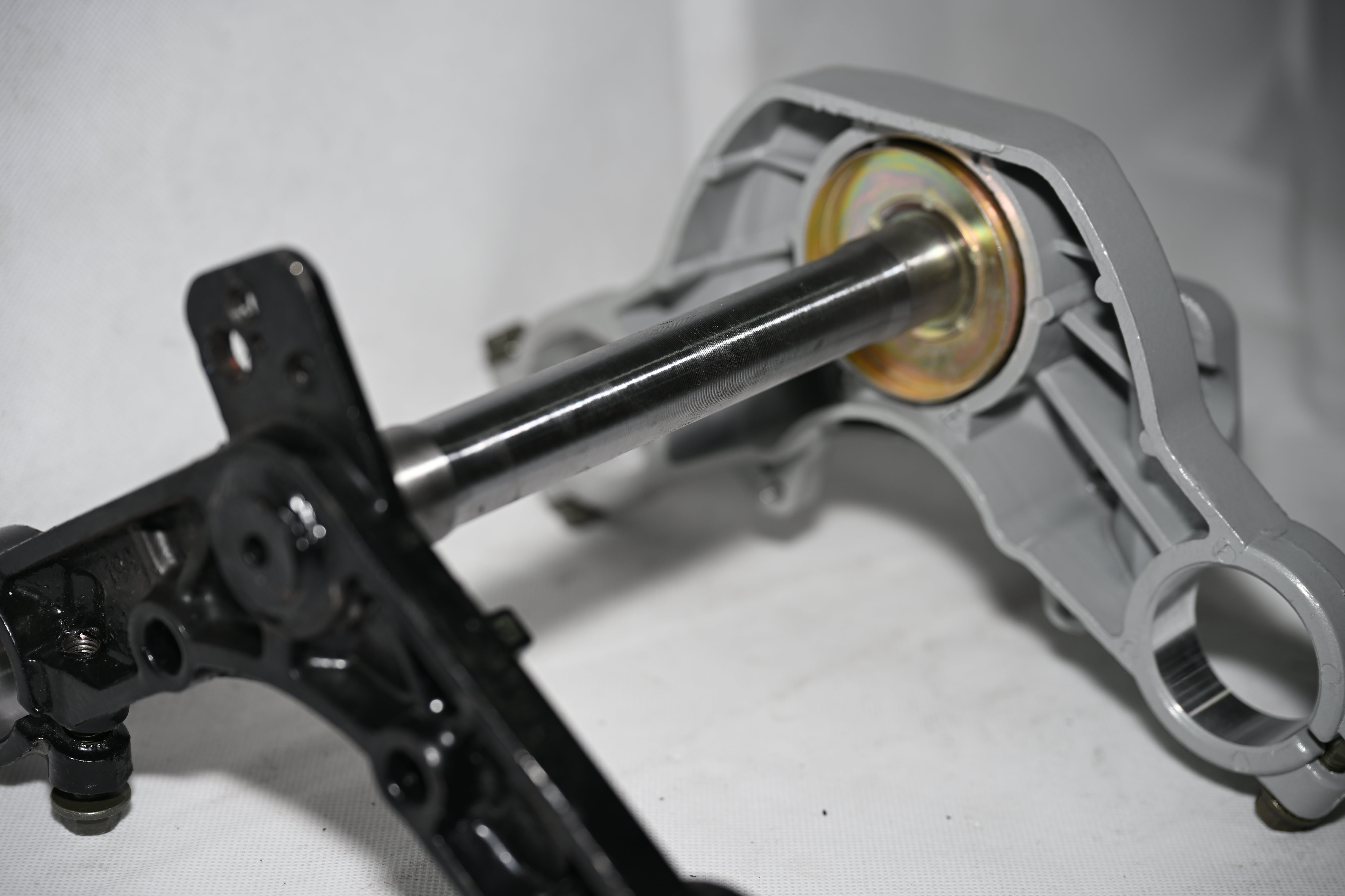 Tricycle front fork clamp