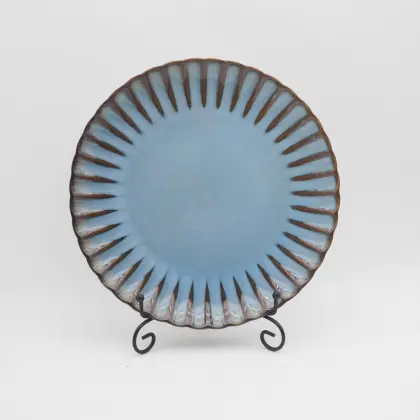 Embossed style reactive glazed finish dinnerset tableware