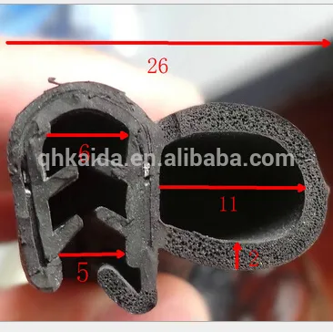 Auto rubber pinchweld door edge seal strip