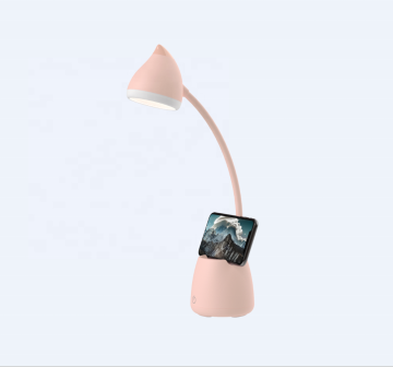 Lampada da tavolo per portata a LED dimmerlizzata Dimmer - Lampada da scrivania ricaricabile realizzata in Cina