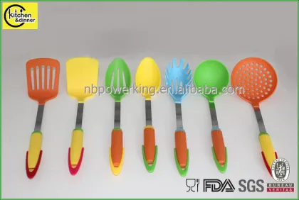 Household cooking ware nylon kitchenware set