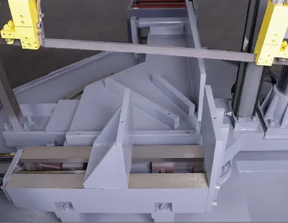 Horizontal degree mitre band saw machine
