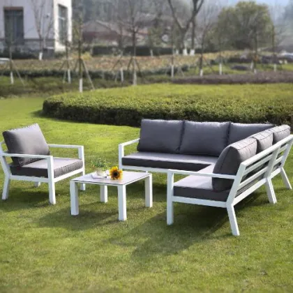 Hot Selling Modern White Aluminum Courtyard Sofa Furniture
