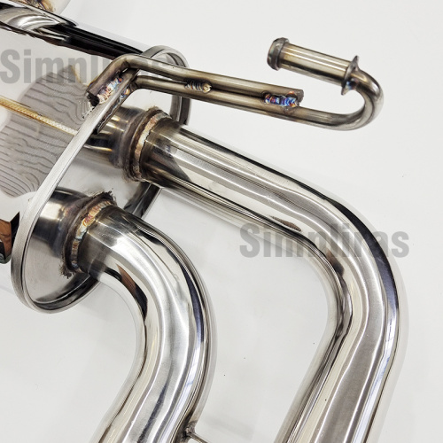 Poczwórny układ wydechowy Crosshair w kolorze czarnym matowym z silnikiem benzynowym/dieslem