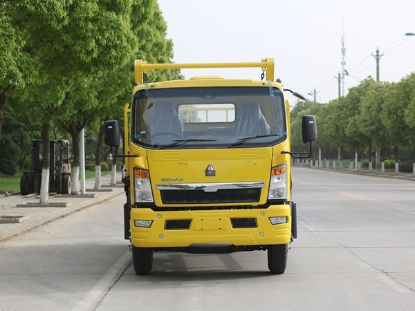 swingarmgarbagetruck (14)