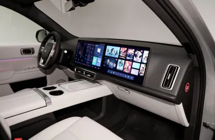 2023 Li-Ning L9: Brand New Electric SUV - Li Xiang One L7, L8, L9" 

However, considering common naming conventions and brand clarity, "2023 Li-Ning L9: Brand New Electric SUV" might be more appropriate if focusing on the L9 model as it seems to be a cent