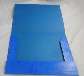A4 paper folder with elastic bander