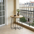 Элегантный приставной столик с железной рамой и дизайном из МДФ