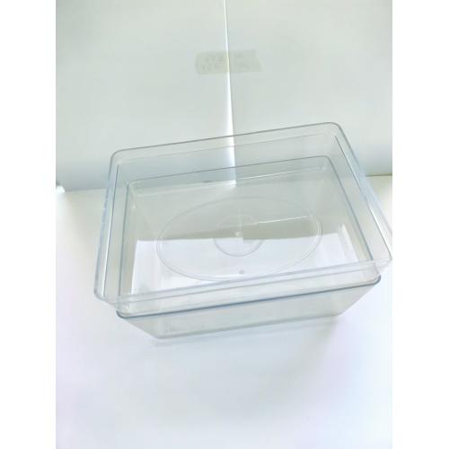 Durable injection box for corn seed germination tray