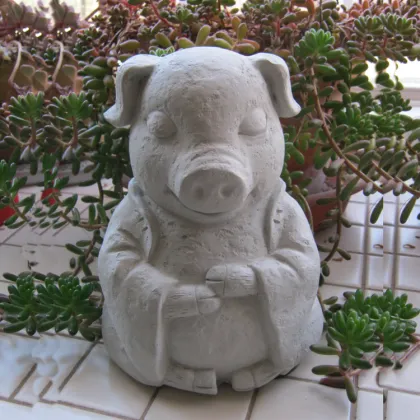 Garden decor gray granite pig statue life like stone lucky pig
