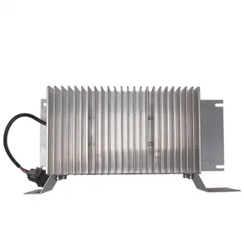 Universal Multi-Function 12V/24V 25A Battery Charger for Lead Acid and LiFePO4 Batteries with Pulse Repair Technology