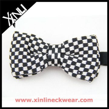 Black White Square Bow Tie Knitting Pattern