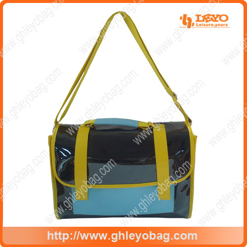 Custom Fashion Trendy Waterproof PVC Sling Shoulder Messenger Bag