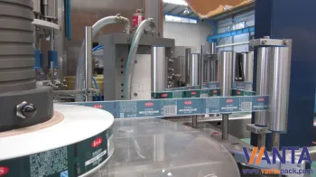 Hot Melt Glue Labeling Machine Rotray Labeler For Square Pet Bottle 16000bph