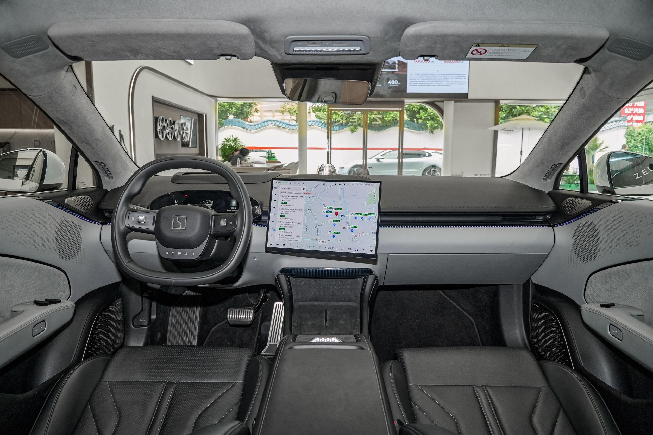 Zeekr 007 interior