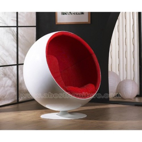 Eero Aarnio Ball Chair