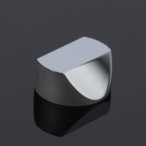 Silikon 20x9.5mm diterapkan pada sirkuit terpadu