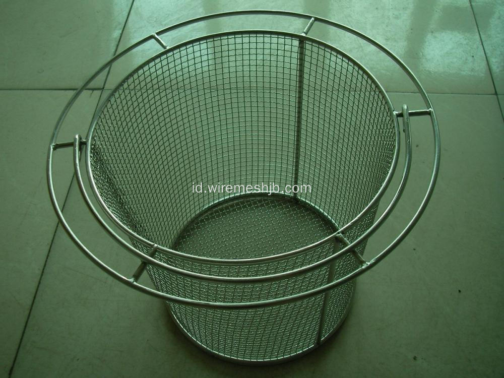 Keranjang Mesh Stainless Steel dalam pemrosesan