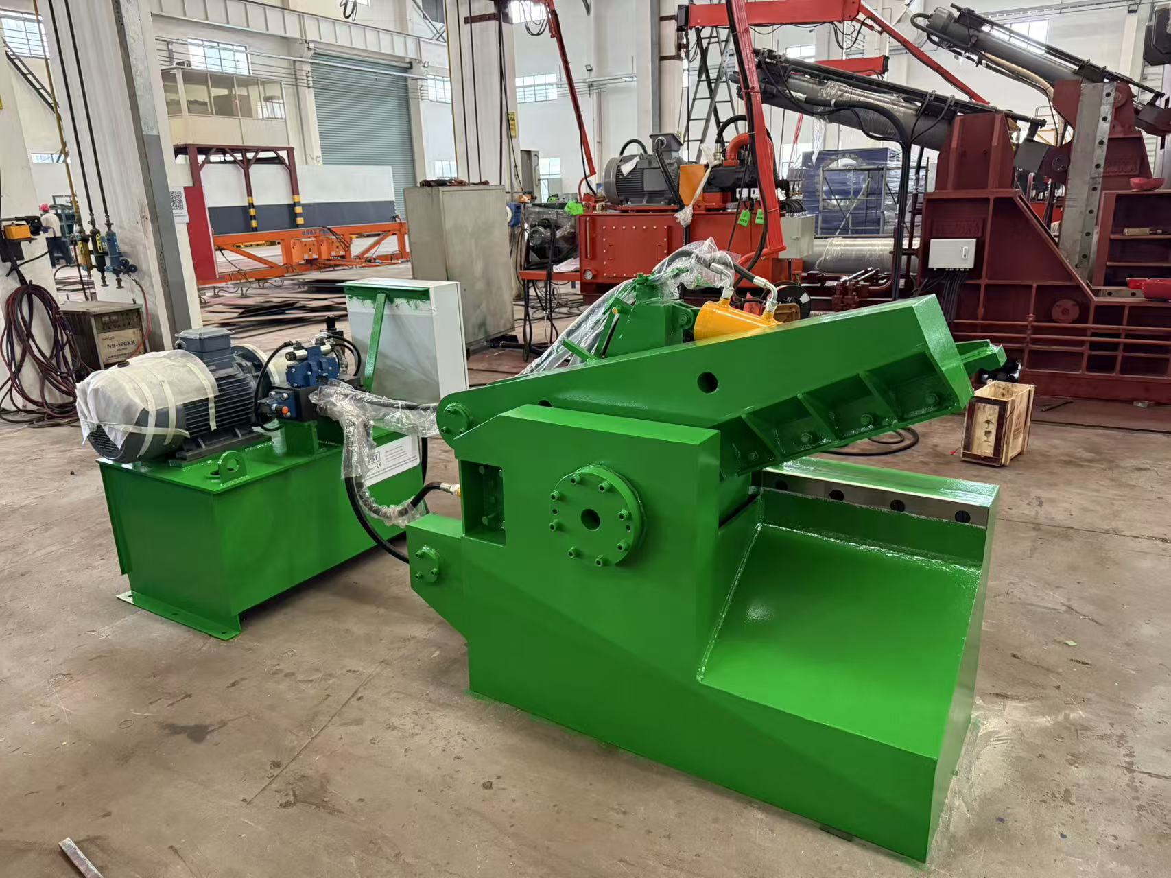 125T Hydraulic Scrap Metal Shear Alligator Cutting Machine