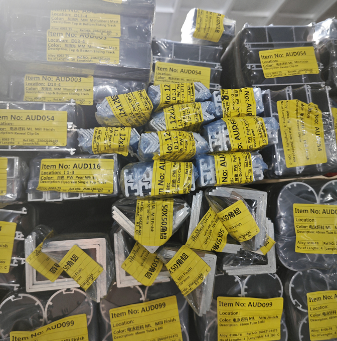 aluminium angle stockage