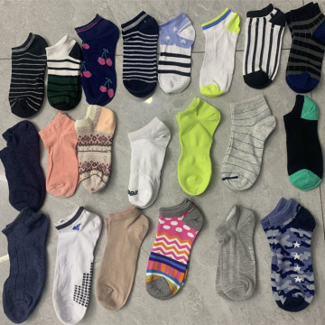 Billigste atmungsaktive Mischstil -Baumwoll -Knöchelsocken für Männer und Frauen