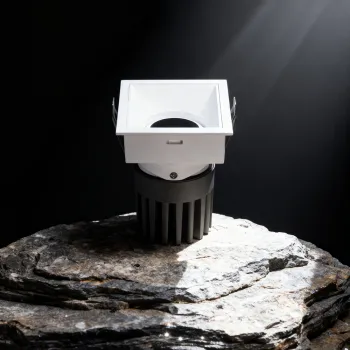 Square Adjustable LED Downlight Anti Glare Down Light